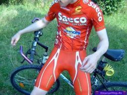 Alex, 18 > TheBeginning